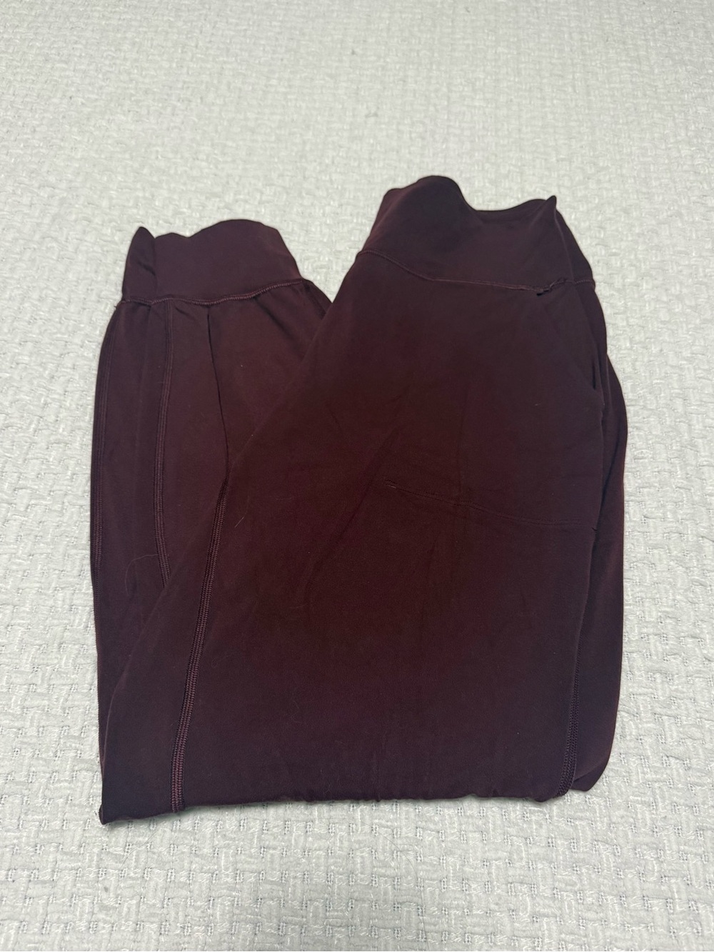 Lululemon Align women’s joggers, Red Merlot. Size 8. Great condition!
